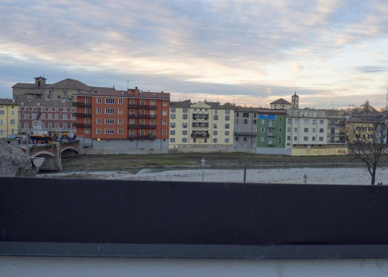 Suite Sul Fiume Parma Ngoại thất bức ảnh